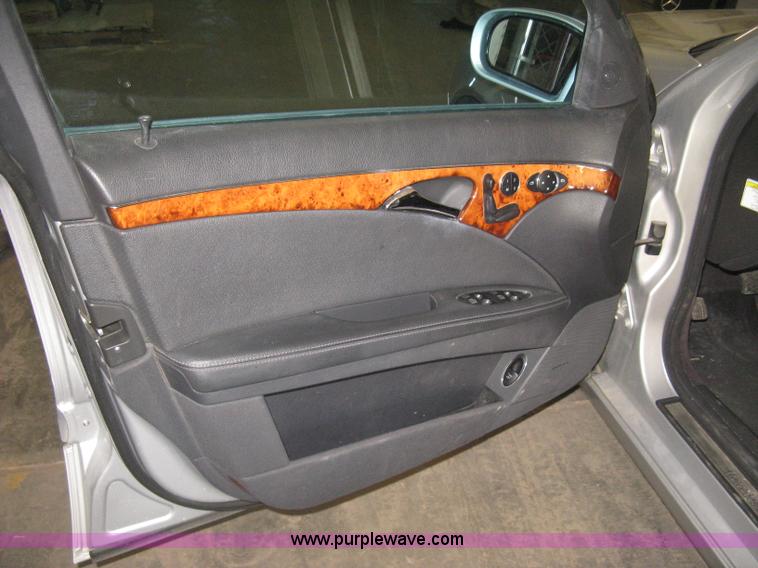 image for item J2985 2006 Mercedes Benz E350 4MATIC