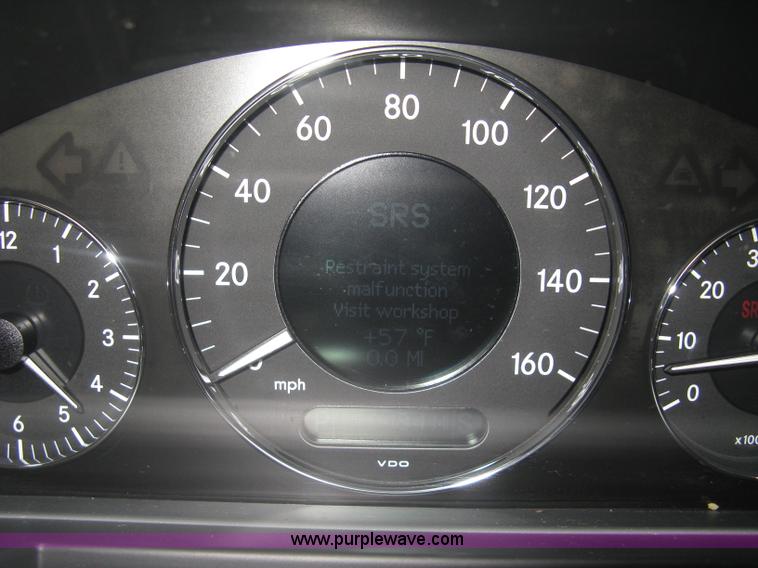 image for item J2985 2006 Mercedes Benz E350 4MATIC