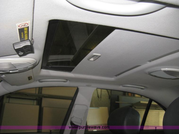 image for item J2985 2006 Mercedes Benz E350 4MATIC