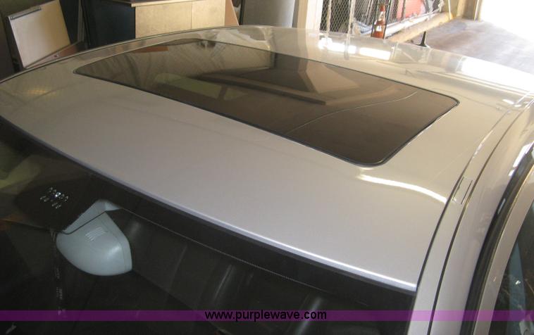 image for item J2985 2006 Mercedes Benz E350 4MATIC