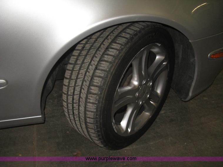 image for item J2985 2006 Mercedes Benz E350 4MATIC