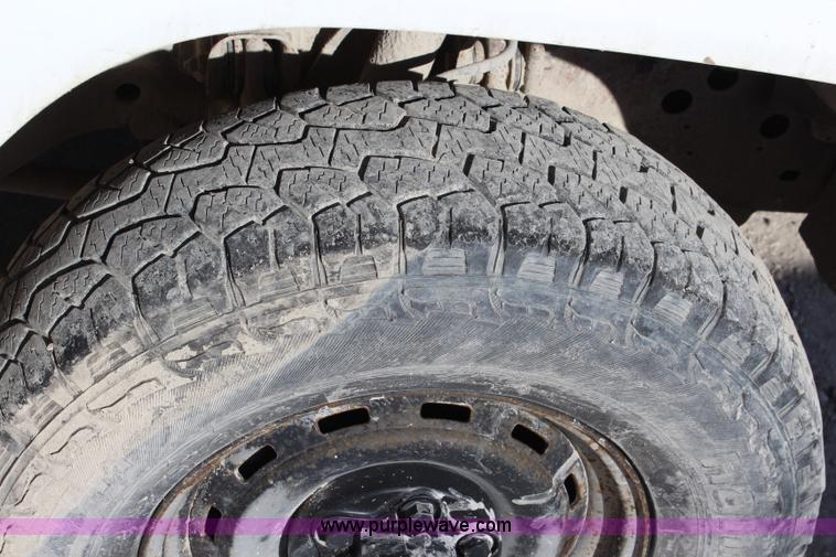 image for item J4537 1998 Chevrolet 1500 pickup truck