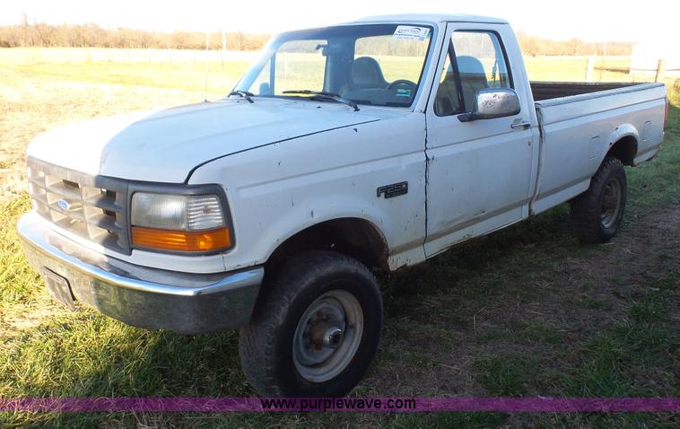 image for item J4549 1996 Ford F250 HD XL pickup truck