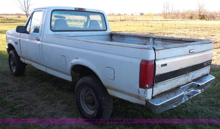 image for item J4549 1996 Ford F250 HD XL pickup truck