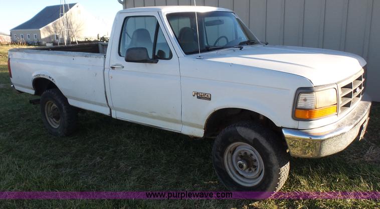 image for item J4549 1996 Ford F250 HD XL pickup truck