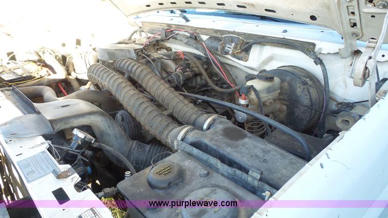 image for item J4549 1996 Ford F250 HD XL pickup truck