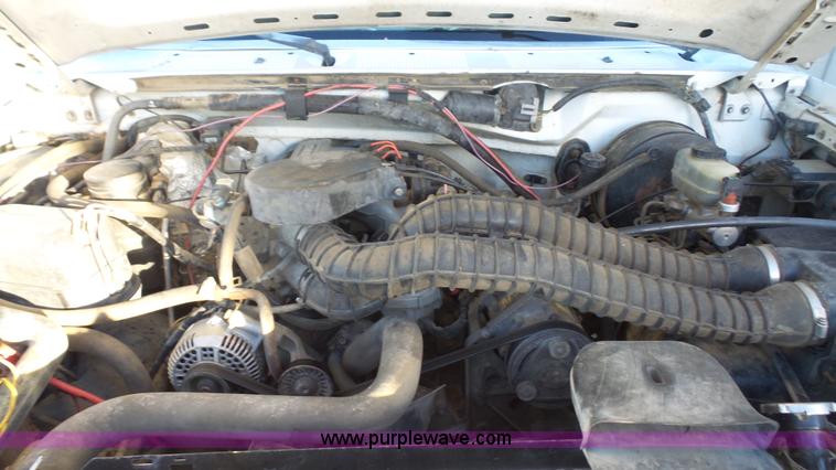 image for item J4549 1996 Ford F250 HD XL pickup truck