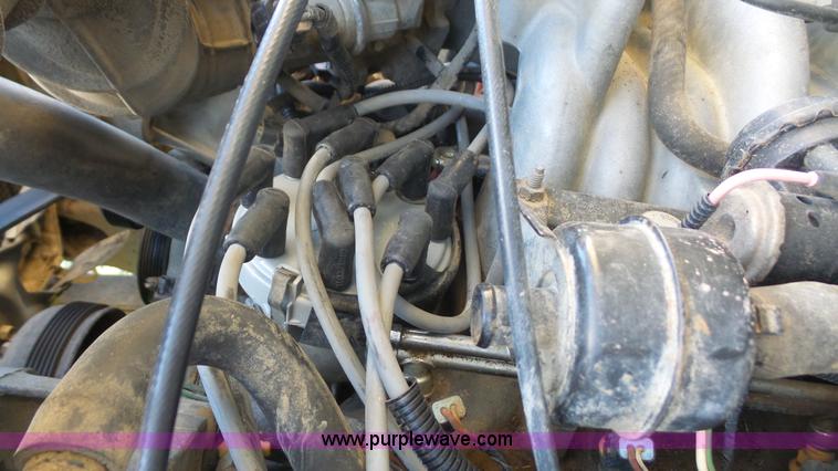 image for item J4549 1996 Ford F250 HD XL pickup truck