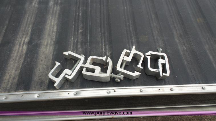 image for item J4553 Pickup truck topper