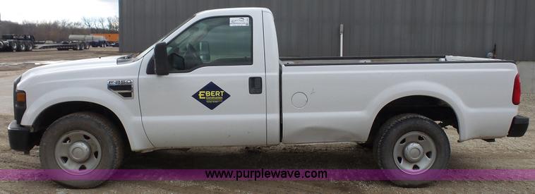 image for item J4560 2009 Ford F250 Super Duty pickup truck