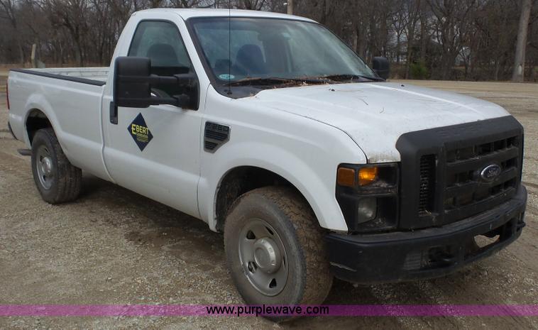 image for item J4560 2009 Ford F250 Super Duty pickup truck