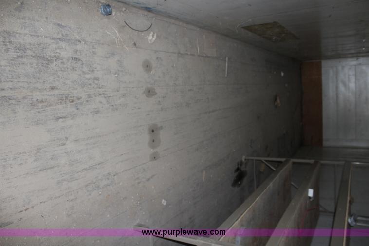 image for item J4562 Storage container