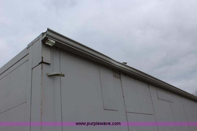 image for item J4562 Storage container