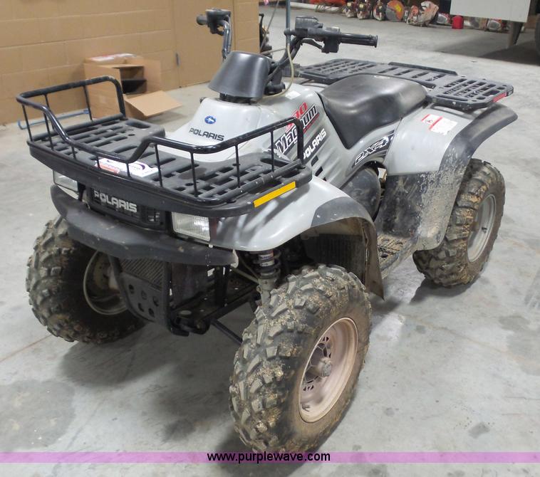 image for item J4621 2002 Polaris Magnum 330 ATV