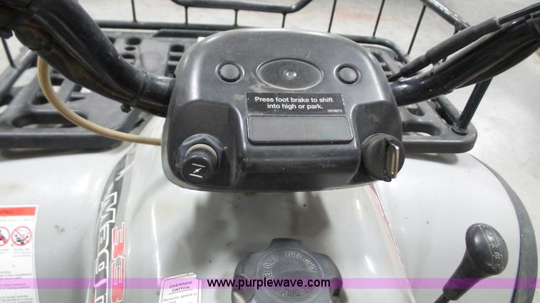 image for item J4621 2002 Polaris Magnum 330 ATV