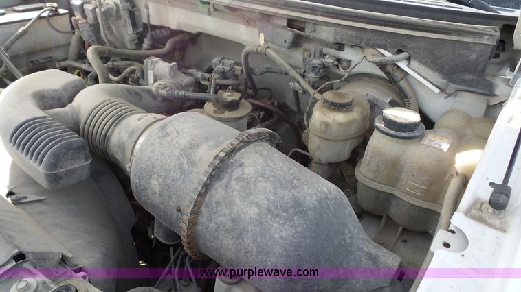 image for item J4747 2007 Ford F150 XL pickup truck