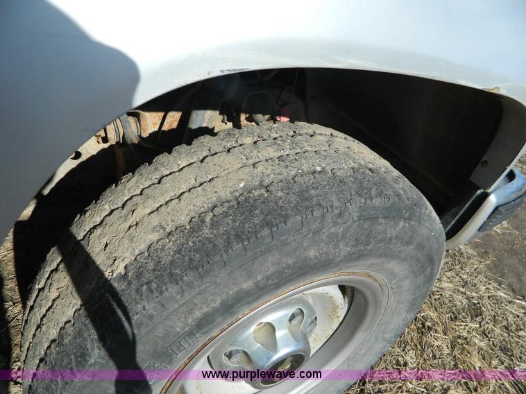 image for item J5158 1992 Chevrolet 2500 pickup truck