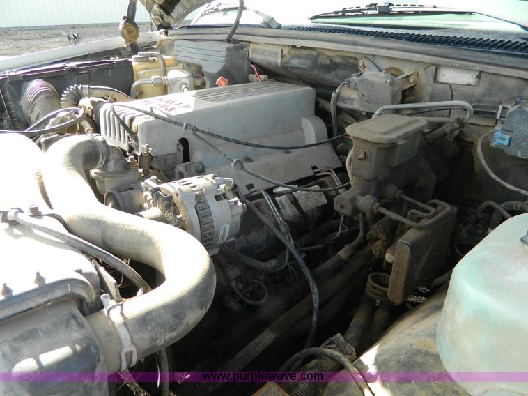 image for item J5158 1992 Chevrolet 2500 pickup truck