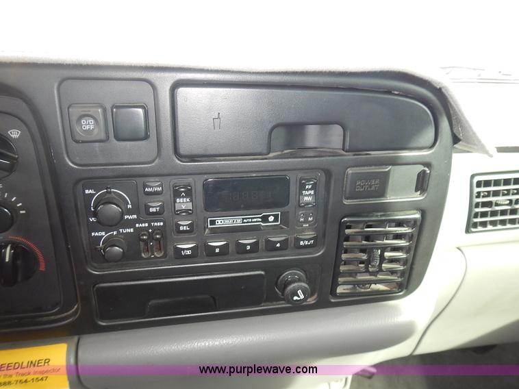 image for item J6317 1995 Dodge Ram 1500 Laramie SLT pickup truck