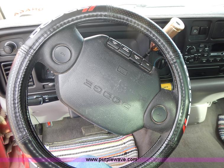 image for item J6317 1995 Dodge Ram 1500 Laramie SLT pickup truck