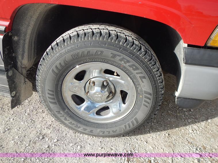 image for item J6317 1995 Dodge Ram 1500 Laramie SLT pickup truck