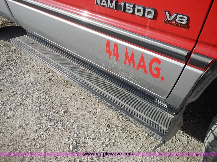 image for item J6317 1995 Dodge Ram 1500 Laramie SLT pickup truck