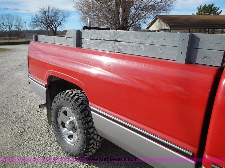 image for item J6317 1995 Dodge Ram 1500 Laramie SLT pickup truck