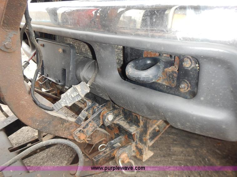 image for item J6327 1999 Ford F350 Super Duty pickup truck