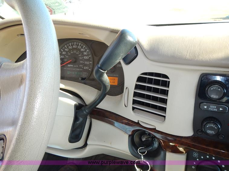 image for item J6336 2005 Chevrolet Impala