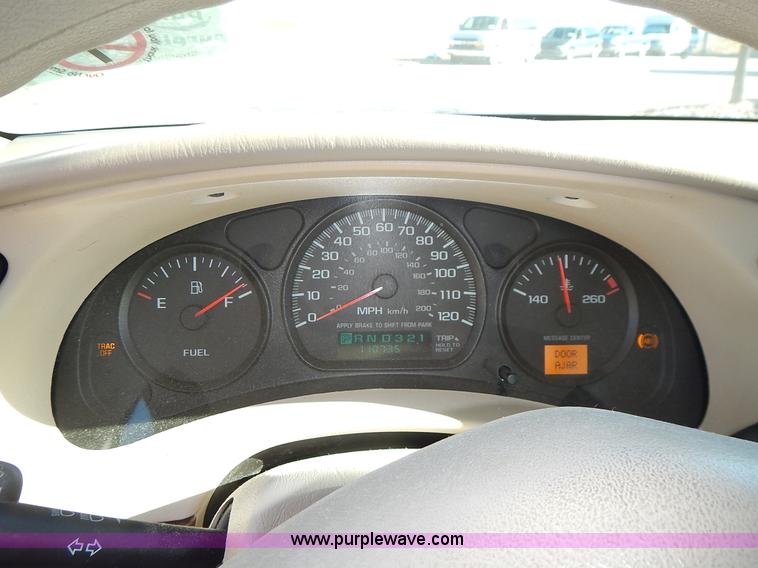 image for item J6336 2005 Chevrolet Impala