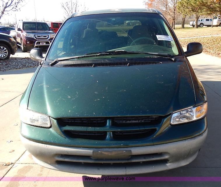 image for item J6338 1999 Dodge Grand Caravan van
