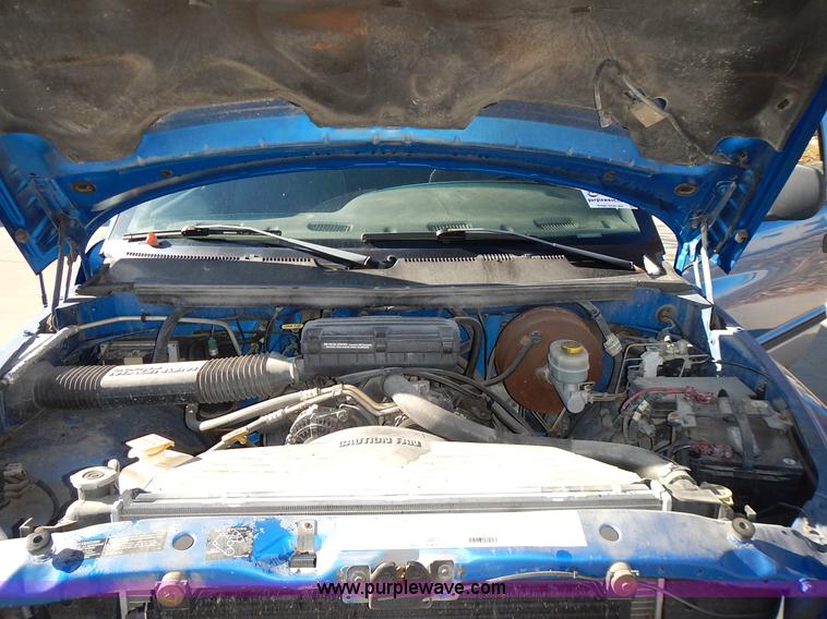 image for item J6339 1998 Dodge Ram 1500 pickup truck