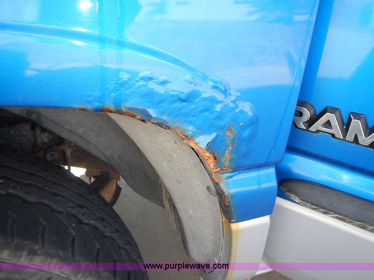 image for item J6339 1998 Dodge Ram 1500 pickup truck