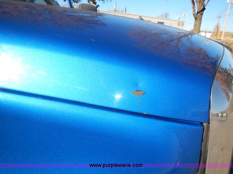 image for item J6339 1998 Dodge Ram 1500 pickup truck