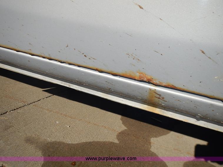 image for item J6339 1998 Dodge Ram 1500 pickup truck