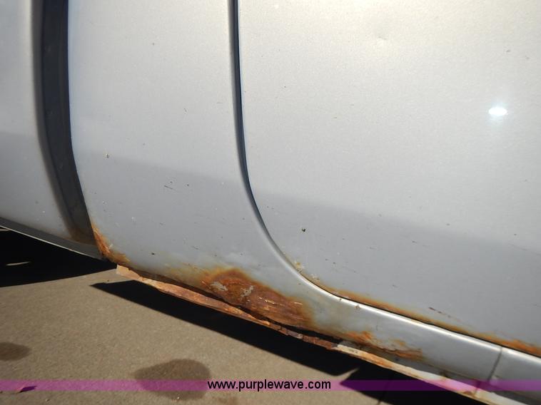 image for item J6339 1998 Dodge Ram 1500 pickup truck