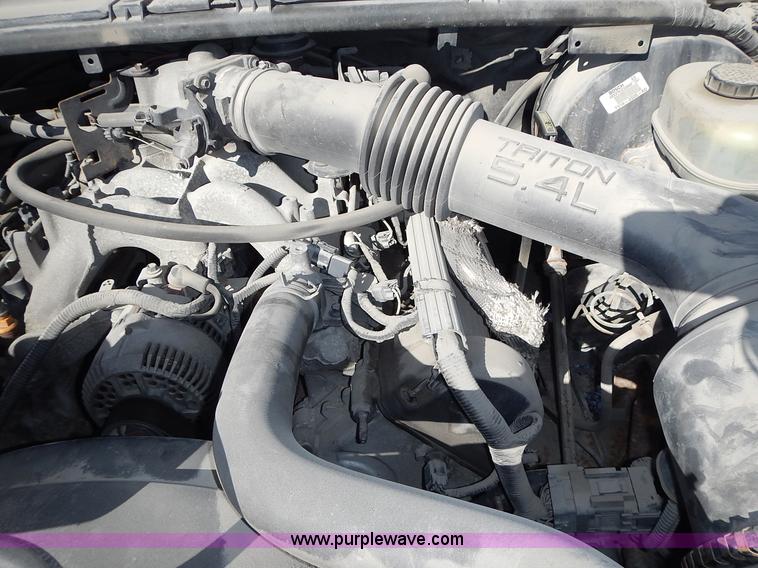 image for item J6367 1999 Ford F250 Super Duty SuperCab pickup truck