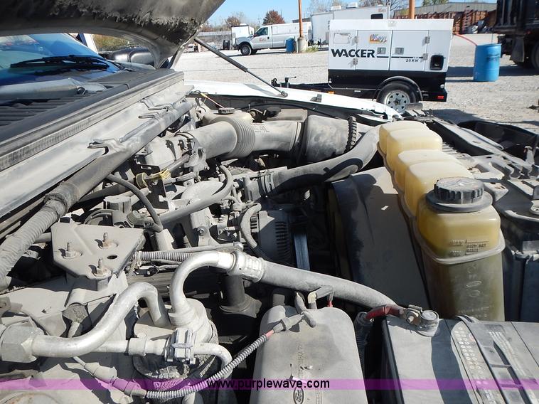 image for item J6367 1999 Ford F250 Super Duty SuperCab pickup truck