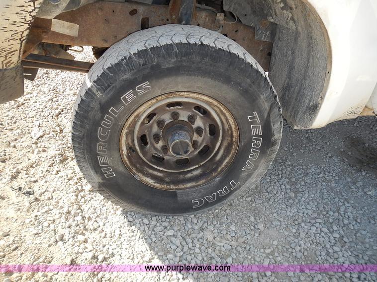 image for item J6367 1999 Ford F250 Super Duty SuperCab pickup truck