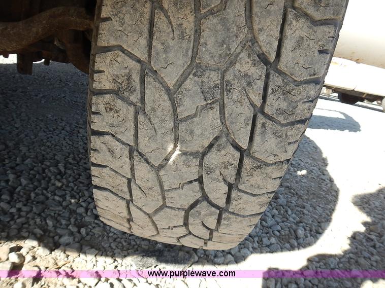 image for item J6367 1999 Ford F250 Super Duty SuperCab pickup truck