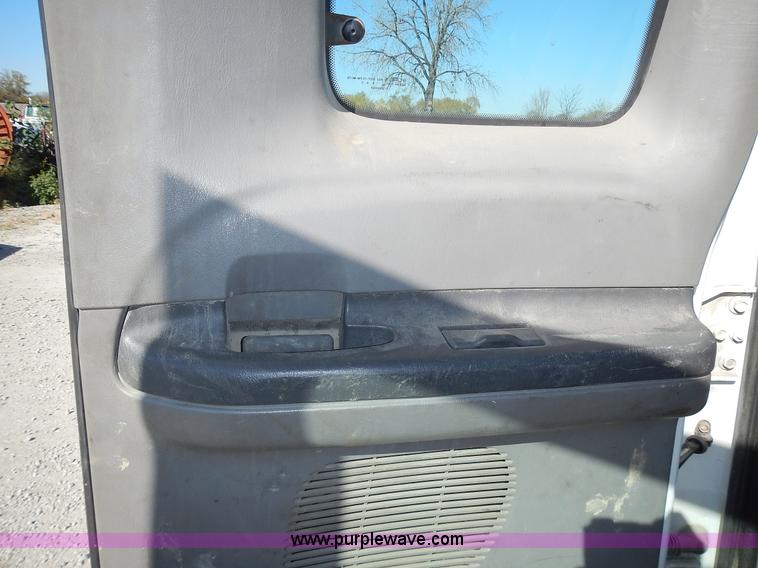 image for item J6367 1999 Ford F250 Super Duty SuperCab pickup truck