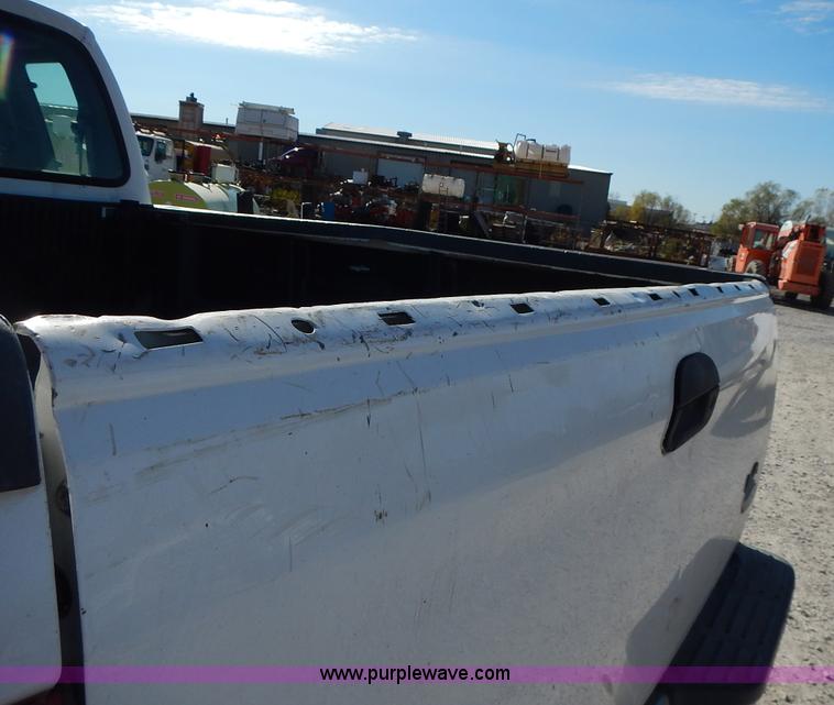 image for item J6367 1999 Ford F250 Super Duty SuperCab pickup truck