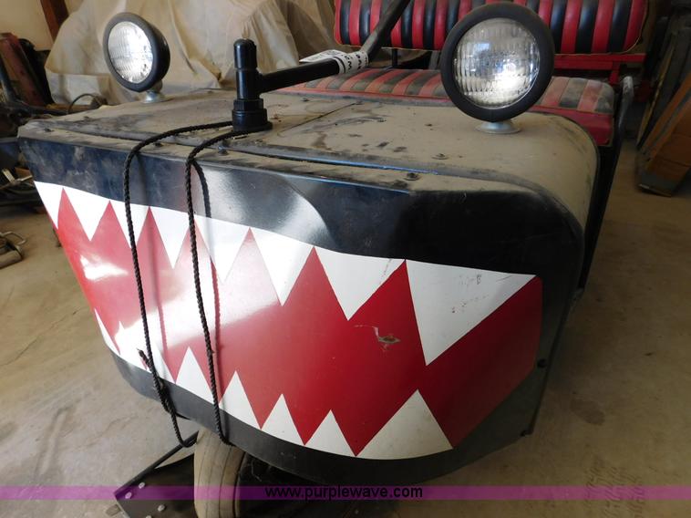 image for item J7477 Golf cart