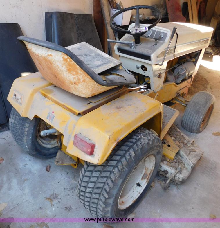 image for item J7478 Cub Cadet 149 lawn mower