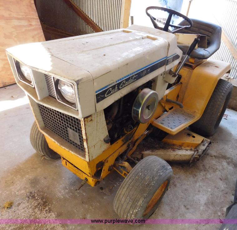 image for item J7478 Cub Cadet 149 lawn mower