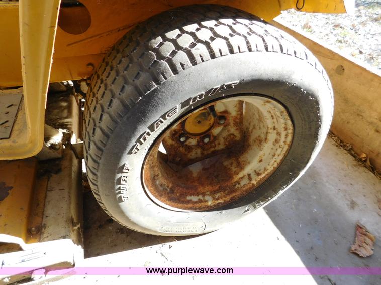 image for item J7478 Cub Cadet 149 lawn mower