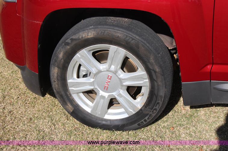 image for item J7711 2014 GMC Terrain SLE SUV