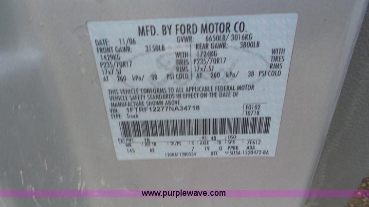 image for item J8426 2007 Ford F150 pickup truck