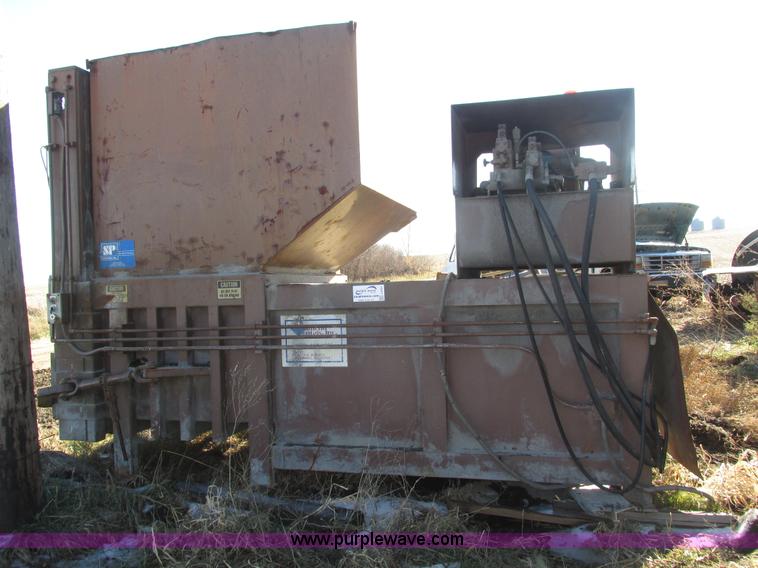 image for item J8761 S&P PC3000 compactor