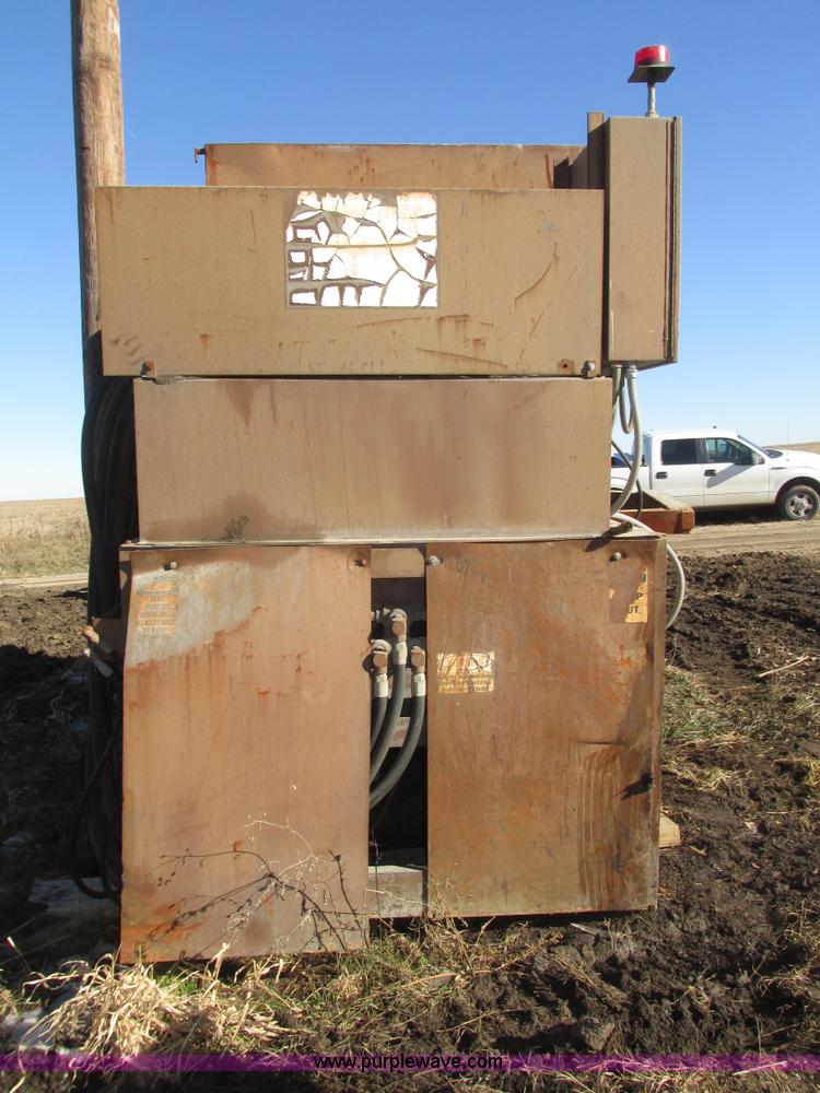 image for item J8761 S&P PC3000 compactor